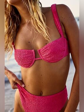 NWT new medium free people montce dita bikini top pink texture underwire Demi
